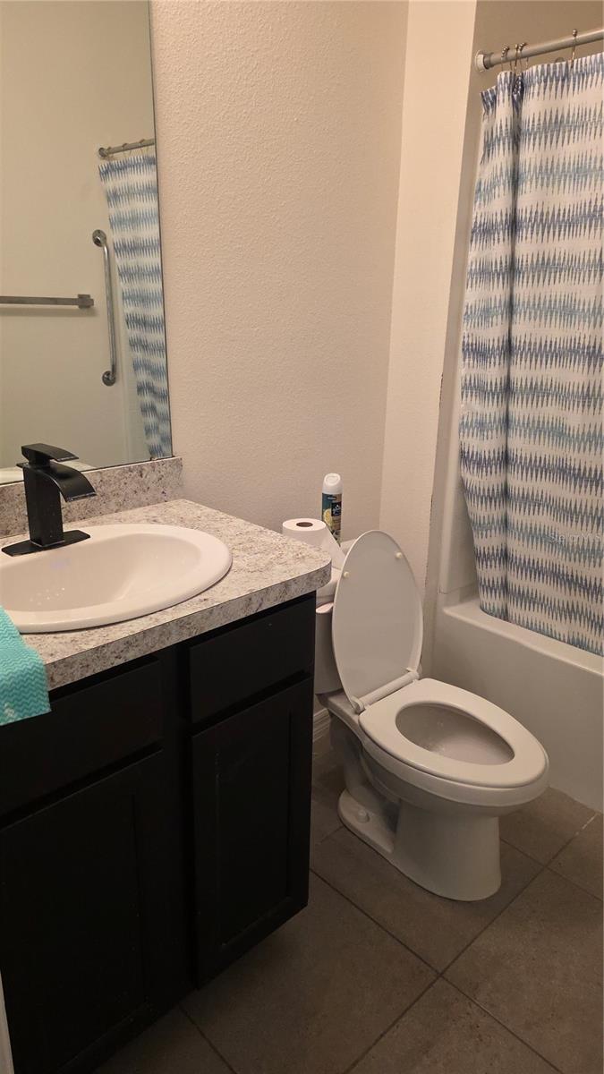 Image 12 of 14 For 6656 Seaway Drive