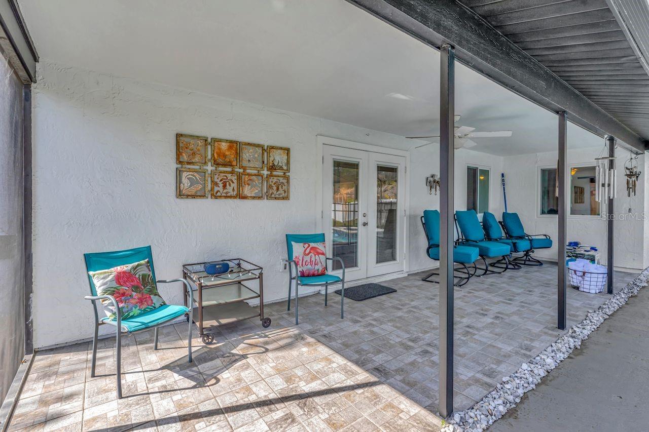 Image 31 of 44 For 435 Lakeview Drive