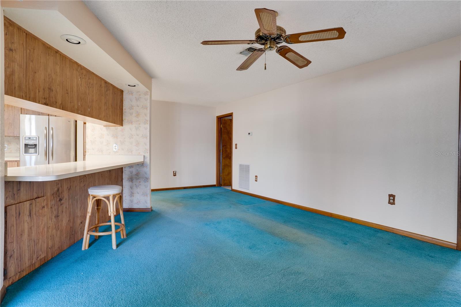 Image 13 of 35 For 12161 100th Avenue