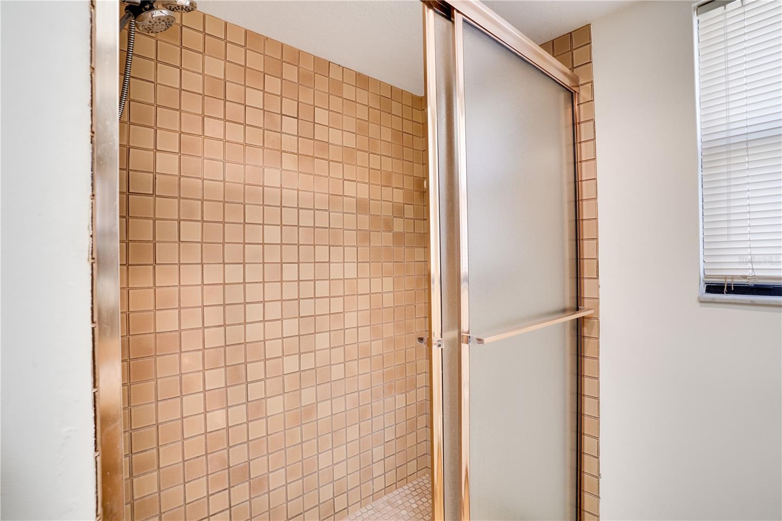 Image 17 of 35 For 12161 100th Avenue