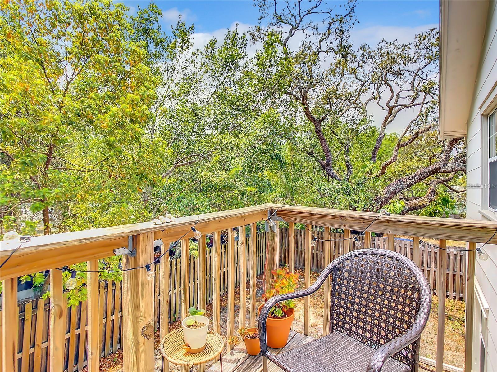 Image 11 of 16 For 1141 Sunset Point Road 3