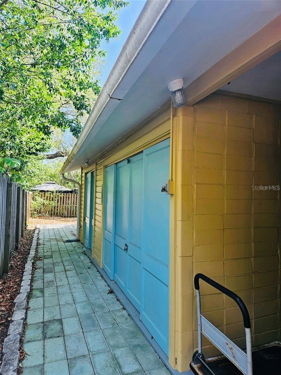 Image 14 of 16 For 1141 Sunset Point Road 3