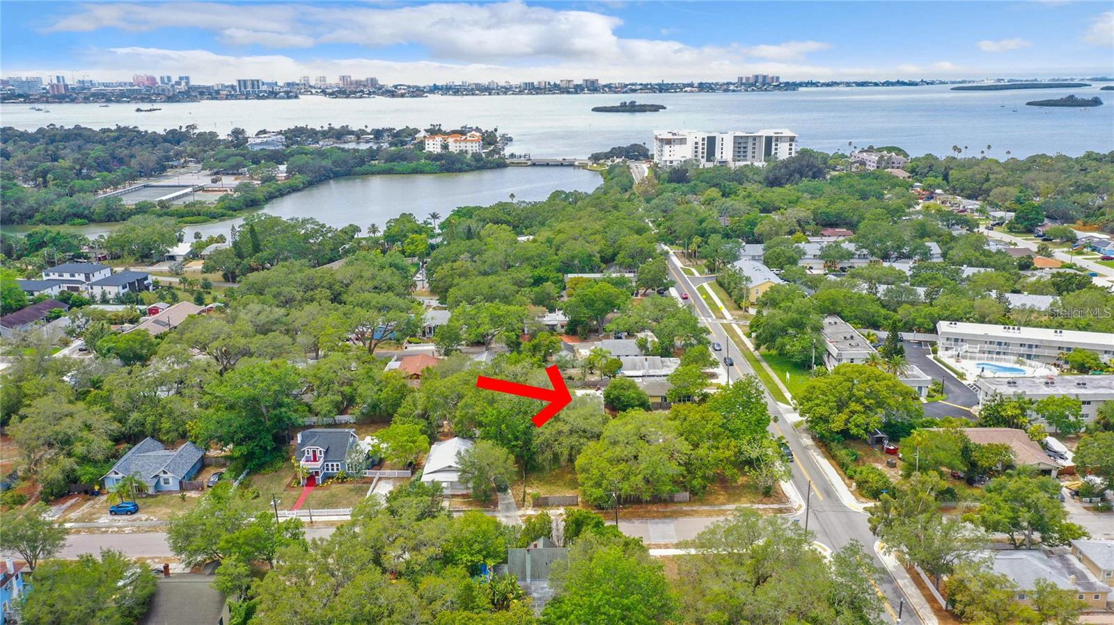 Image 15 of 16 For 1141 Sunset Point Road 3