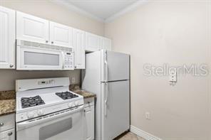 Image 7 of 37 For 2755 Via Capri  1225