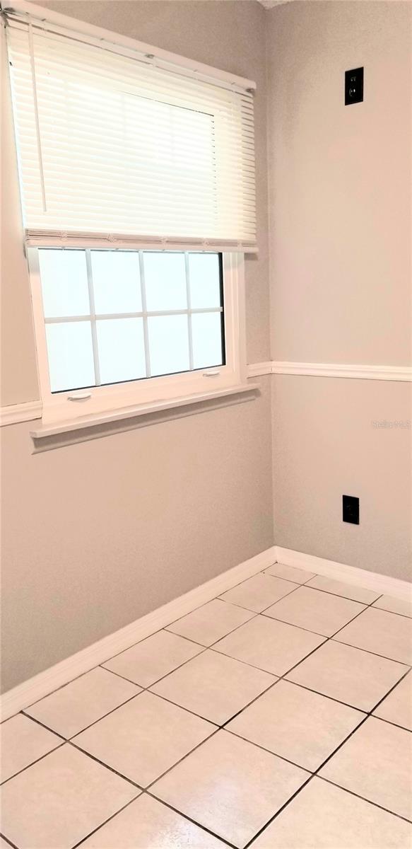 Image 8 of 31 For 3199 Phlox Drive