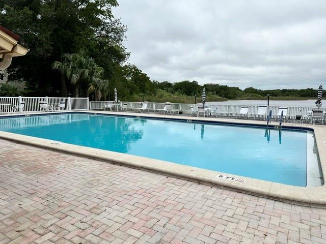 Listing photo id 45 for 2068 Cheryl Drive