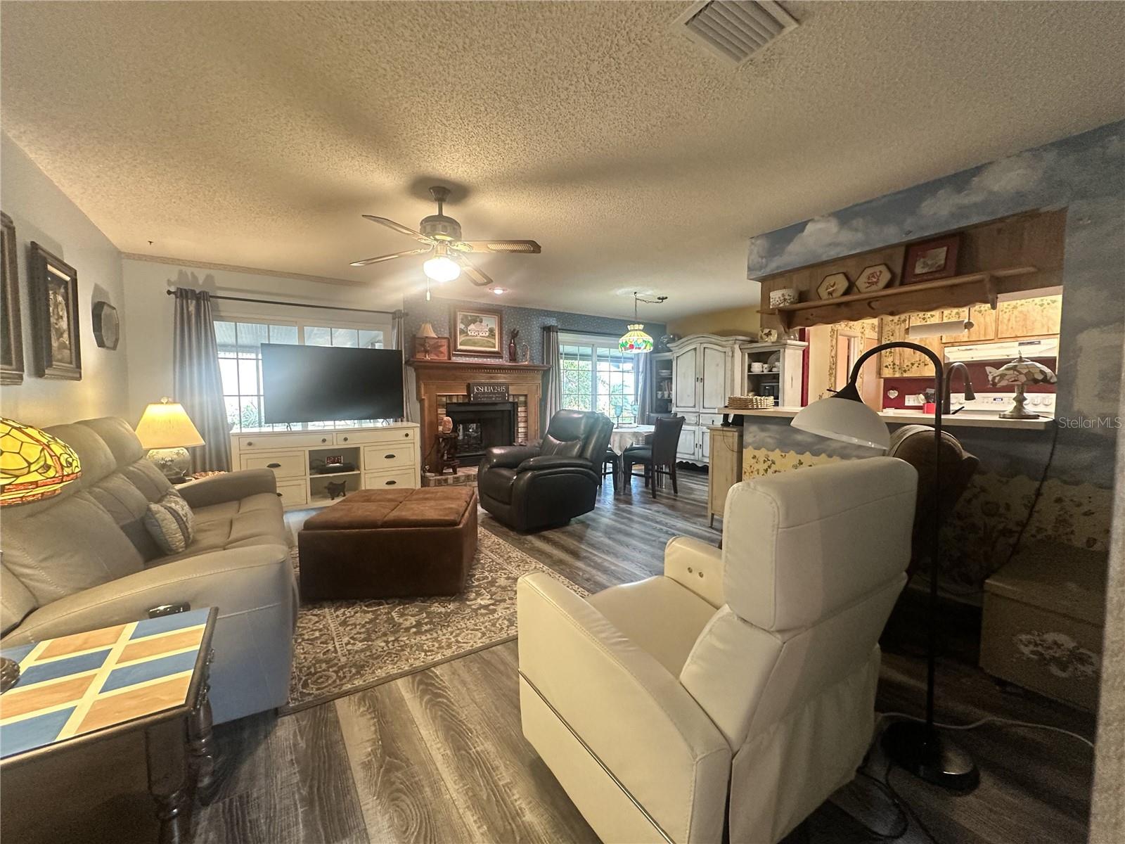 Image 3 of 15 For 2609 Drumwood Place