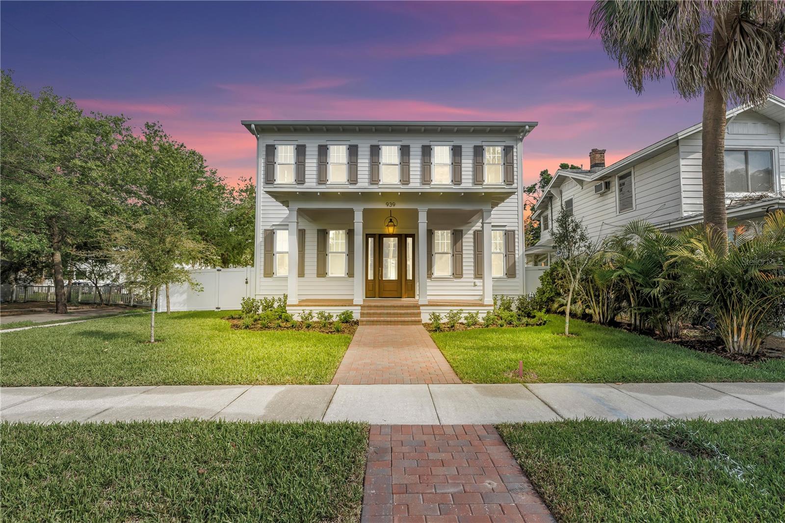 Image 47 of 54 For 939 19th Avenue N