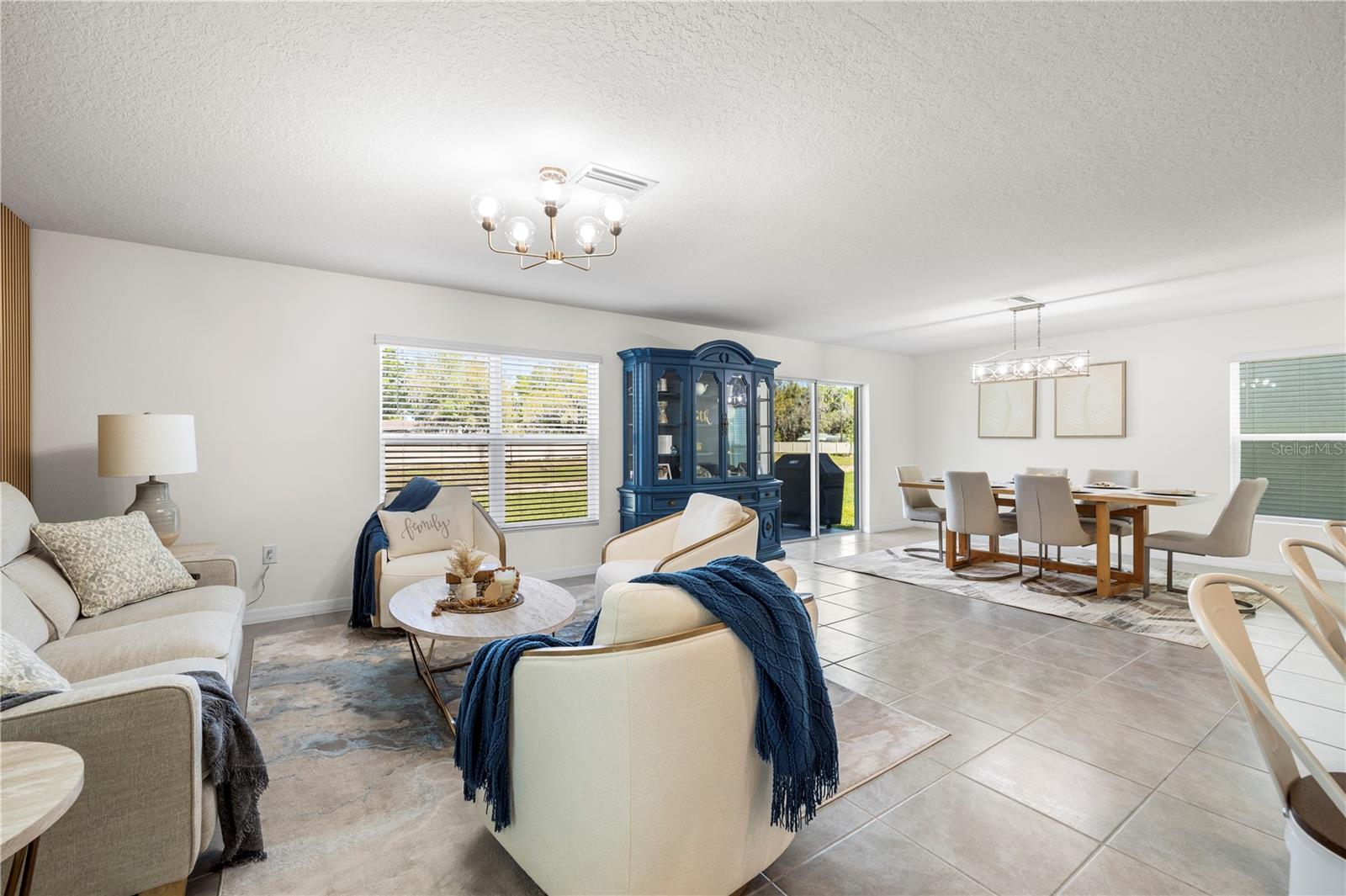 Image 11 of 59 For 37247 Kings Crown Drive