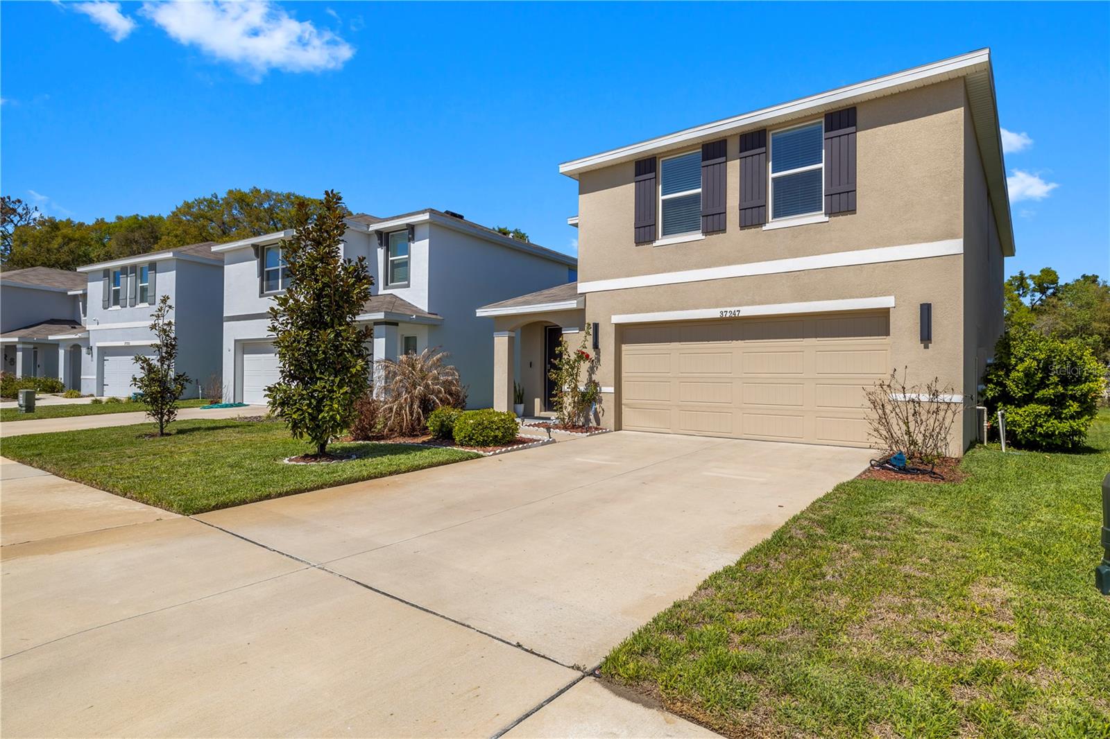 Image 2 of 59 For 37247 Kings Crown Drive