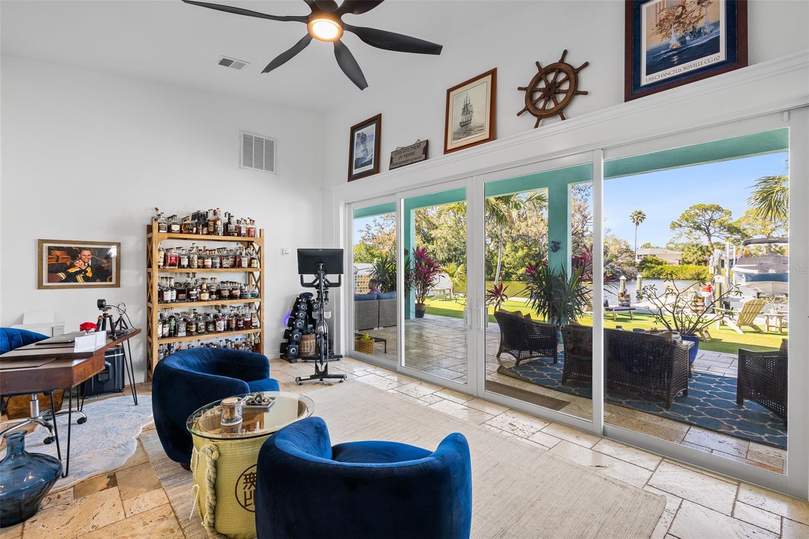 Image 17 of 59 For 1567 Delaware Avenue Ne