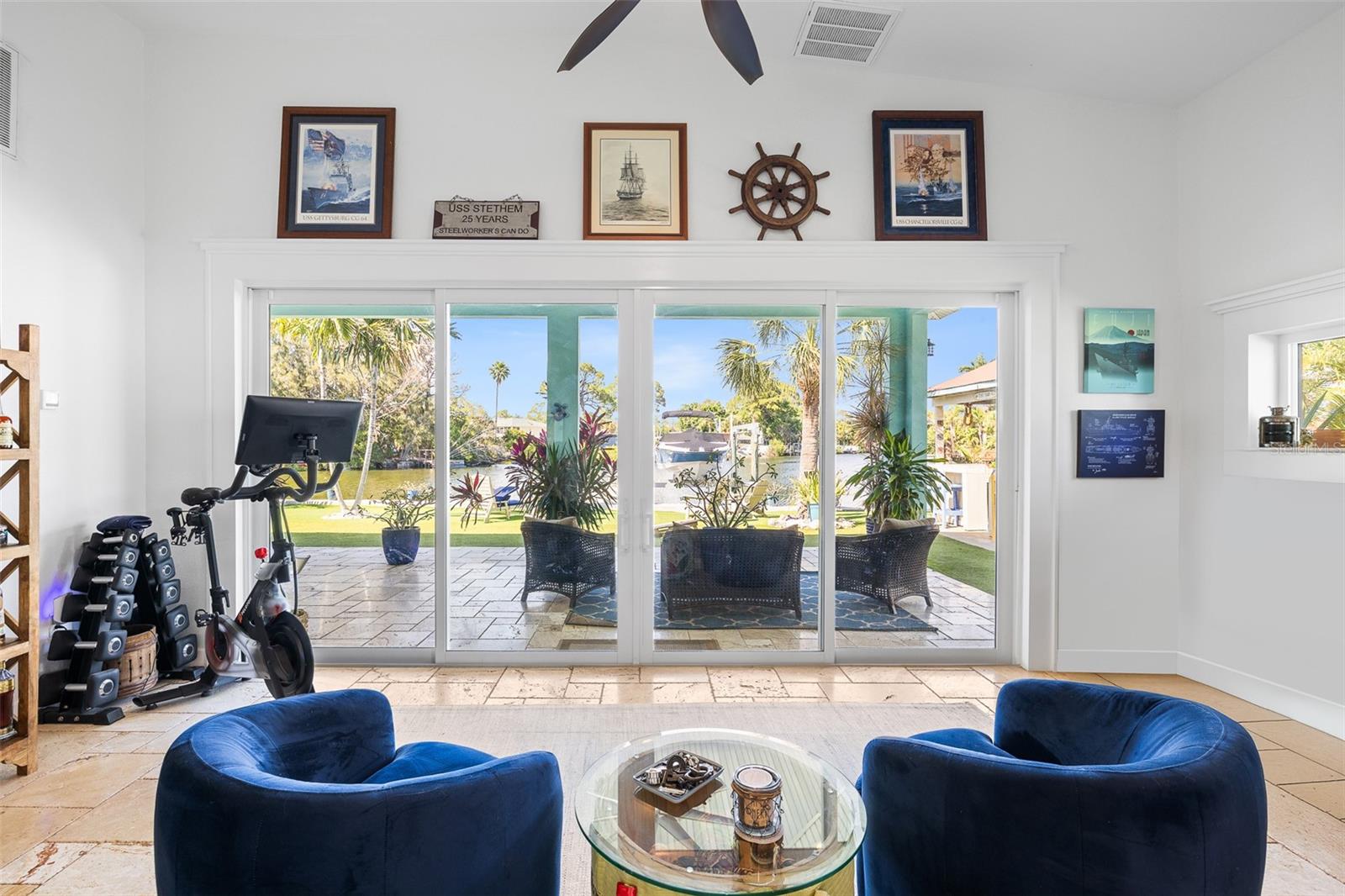 Image 18 of 59 For 1567 Delaware Avenue Ne