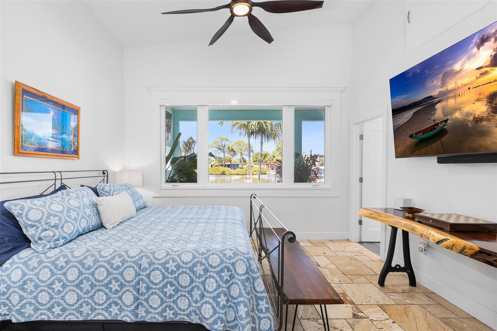 Image 21 of 59 For 1567 Delaware Avenue Ne