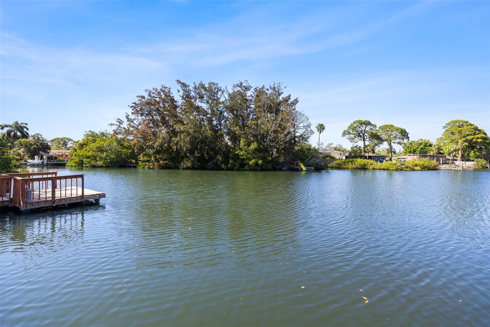 Image 49 of 59 For 1567 Delaware Avenue Ne