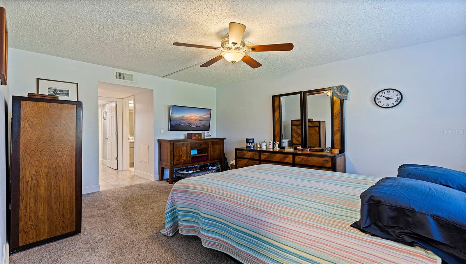 Image 14 of 30 For 4910 Bay Street Ne 310