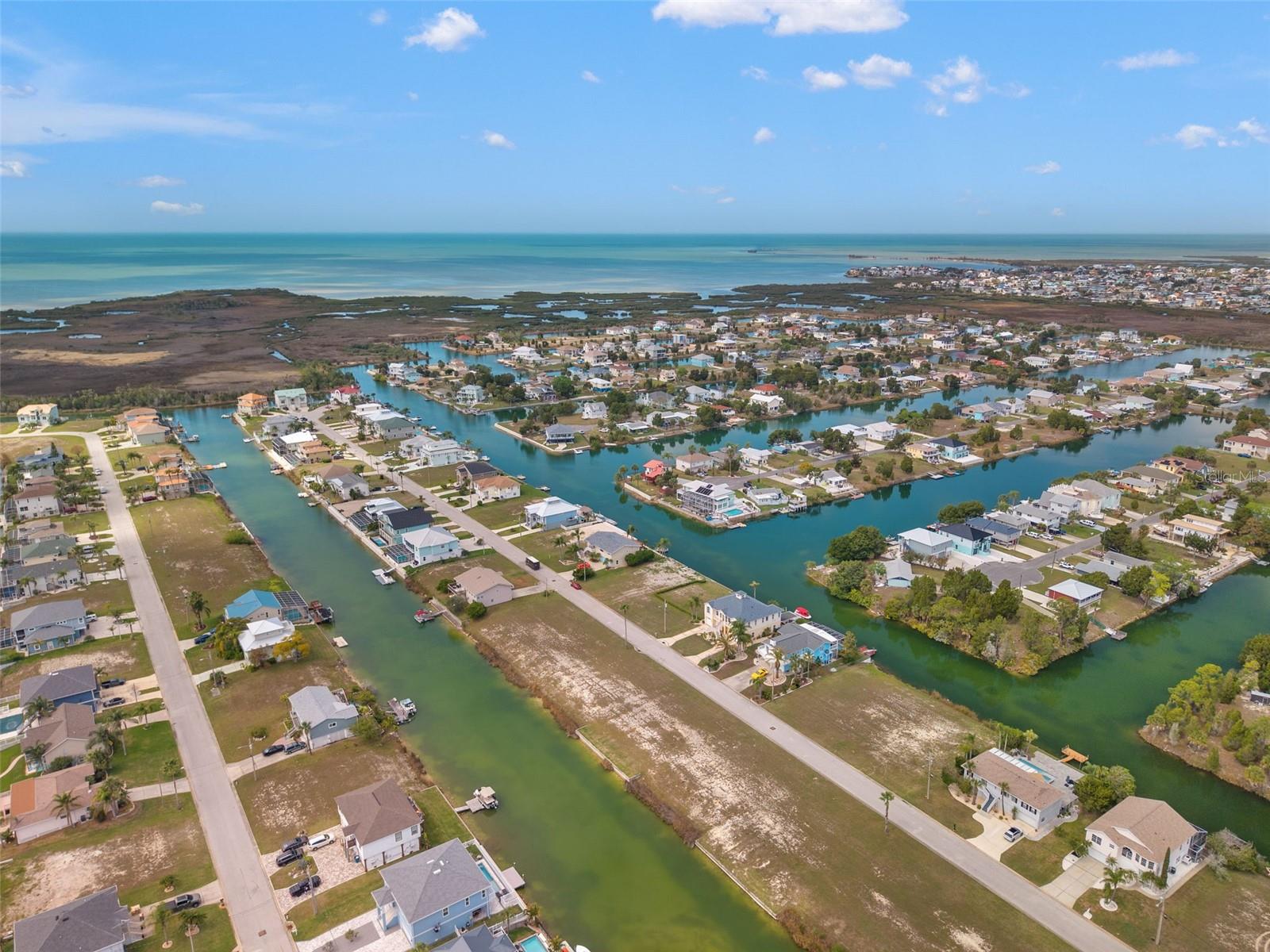 Image 3 of 9 For 4018 Amberjack Drive