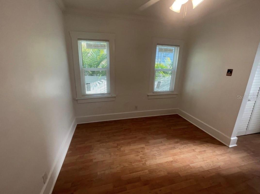 Image 21 of 29 For 1231 Highland Street N