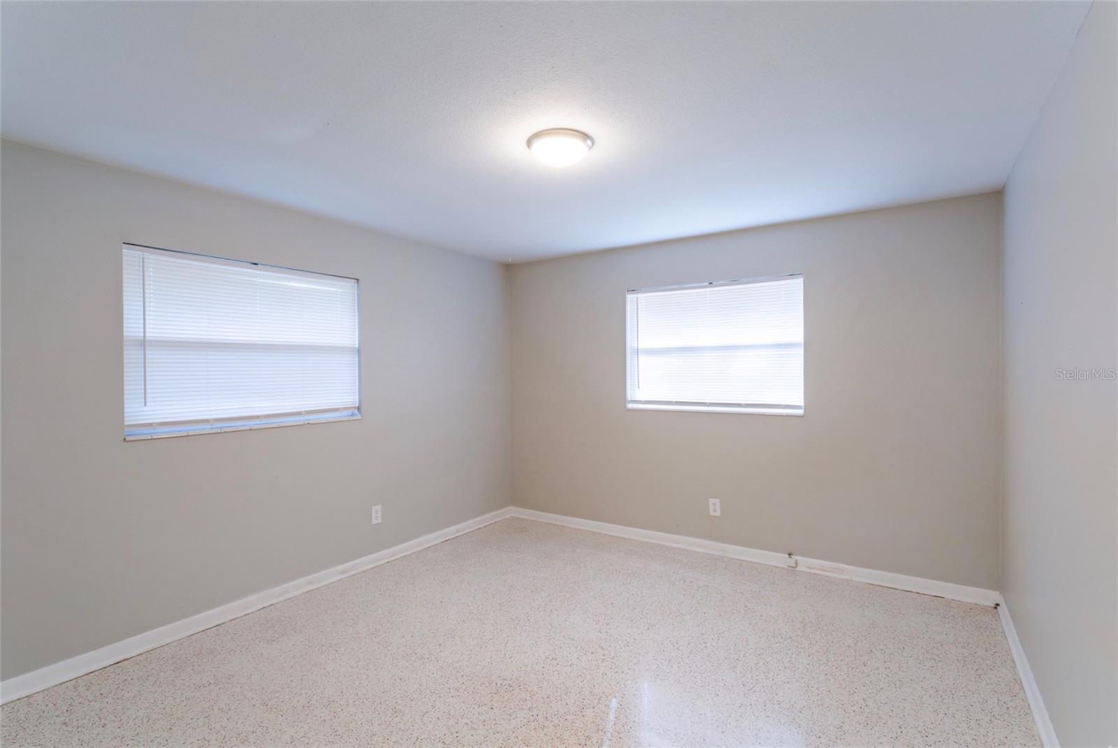 Image 31 of 34 For 1332-1334 Tioga Avenue