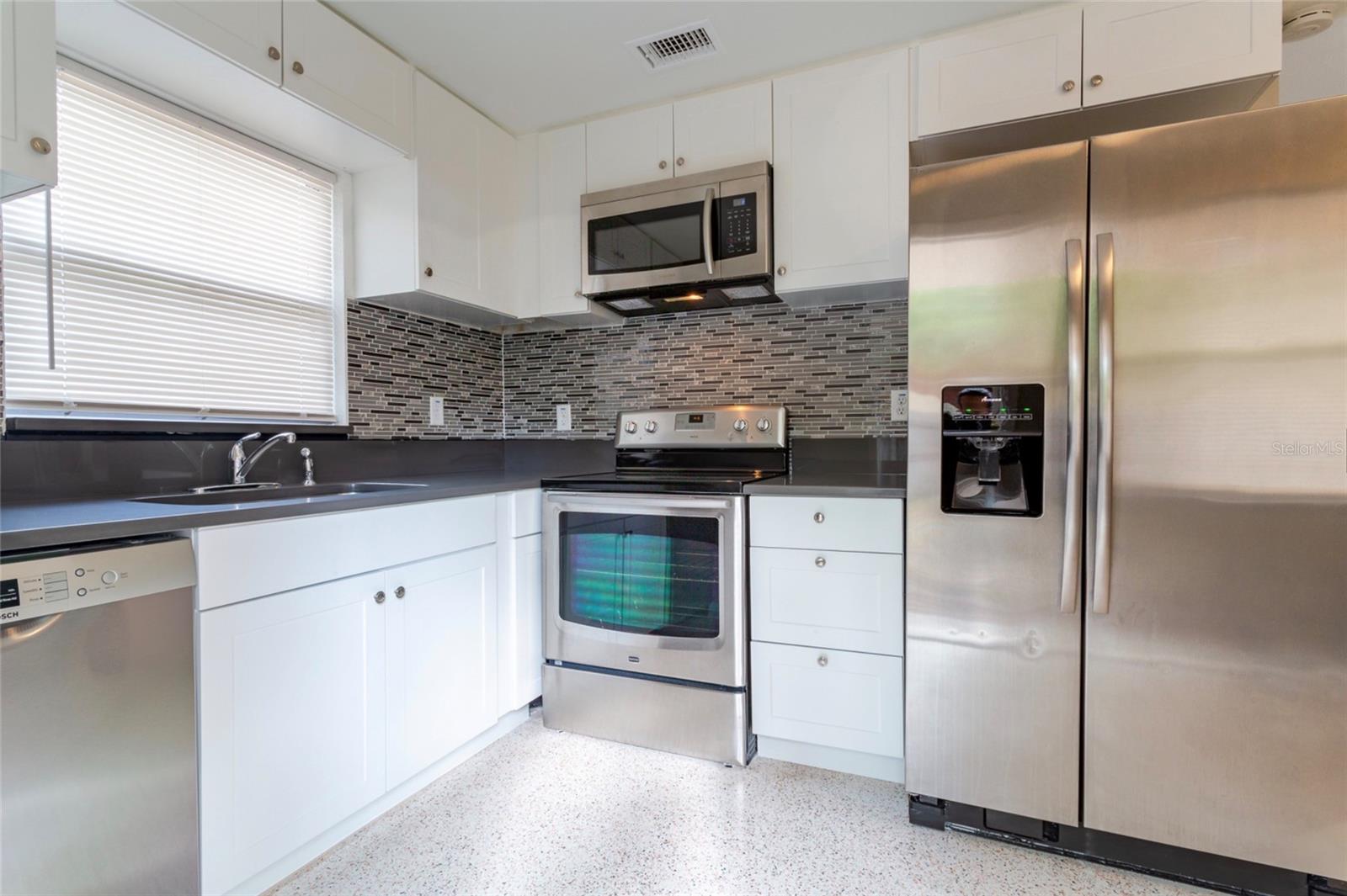 Image 32 of 34 For 1332-1334 Tioga Avenue