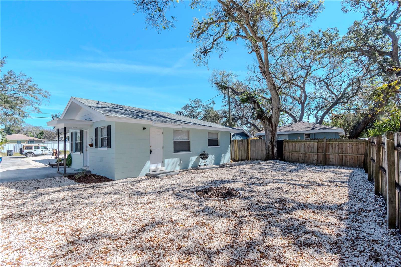 Image 6 of 34 For 1332-1334 Tioga Avenue