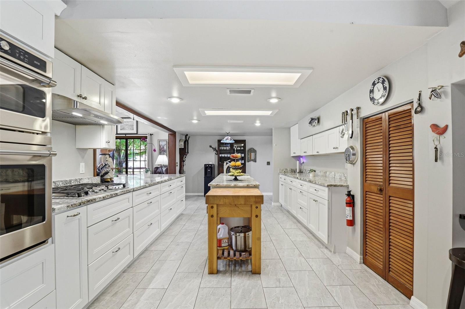 Listing photo id 14 for 12526 Twin Branch Acres Road