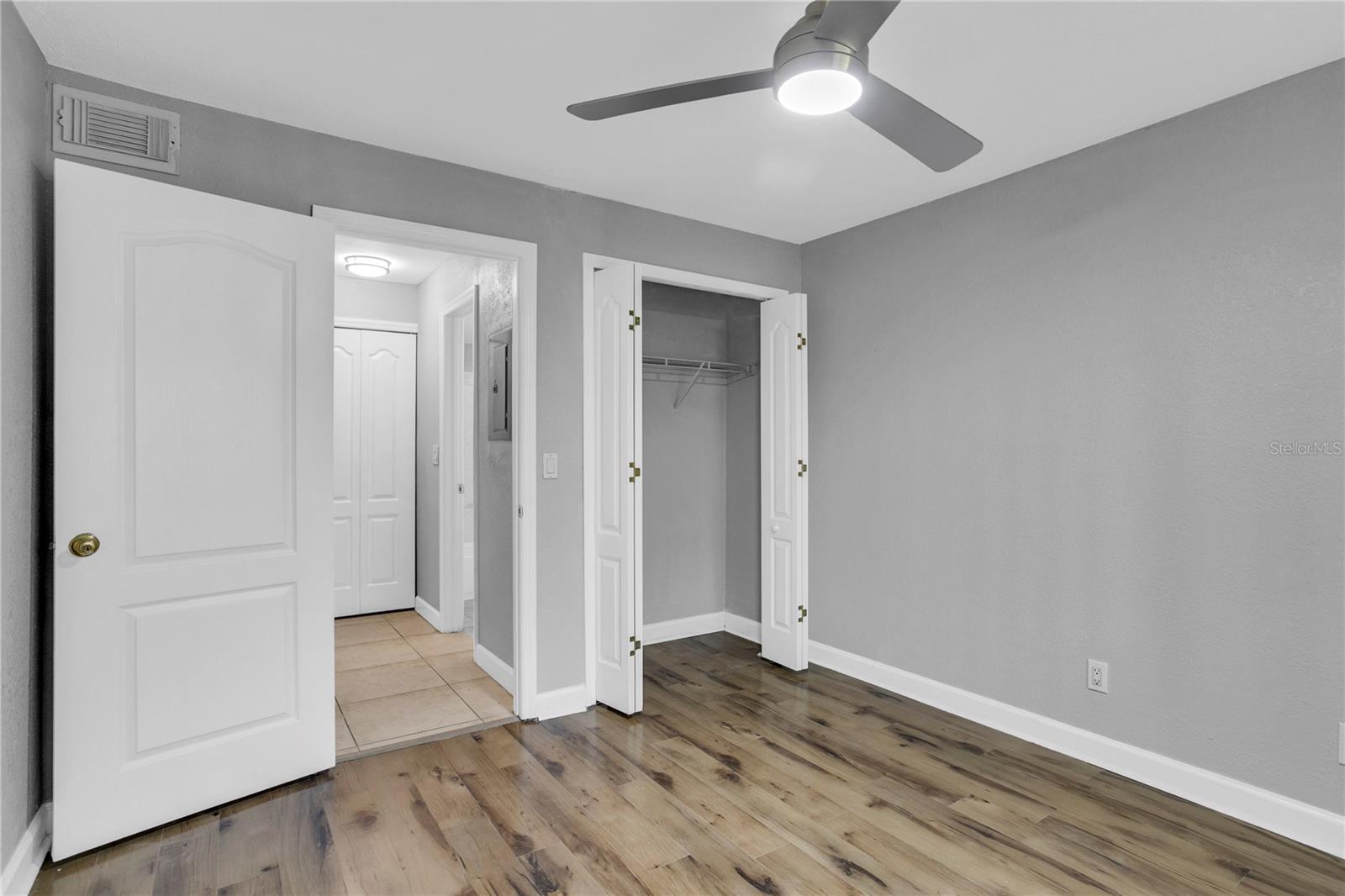 Image 13 of 56 For 209 Red Cedar Place 209