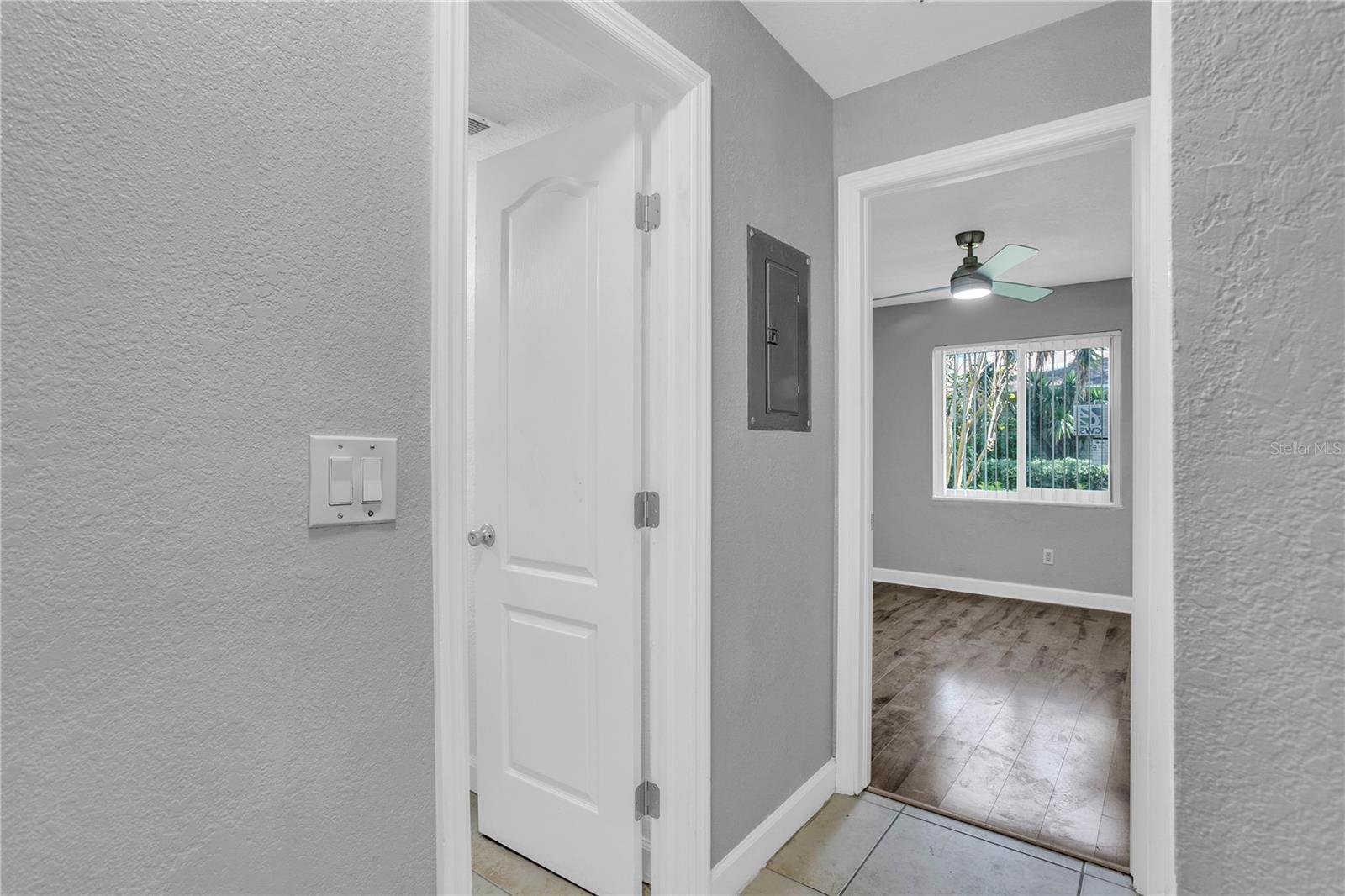 Image 23 of 56 For 209 Red Cedar Place 209