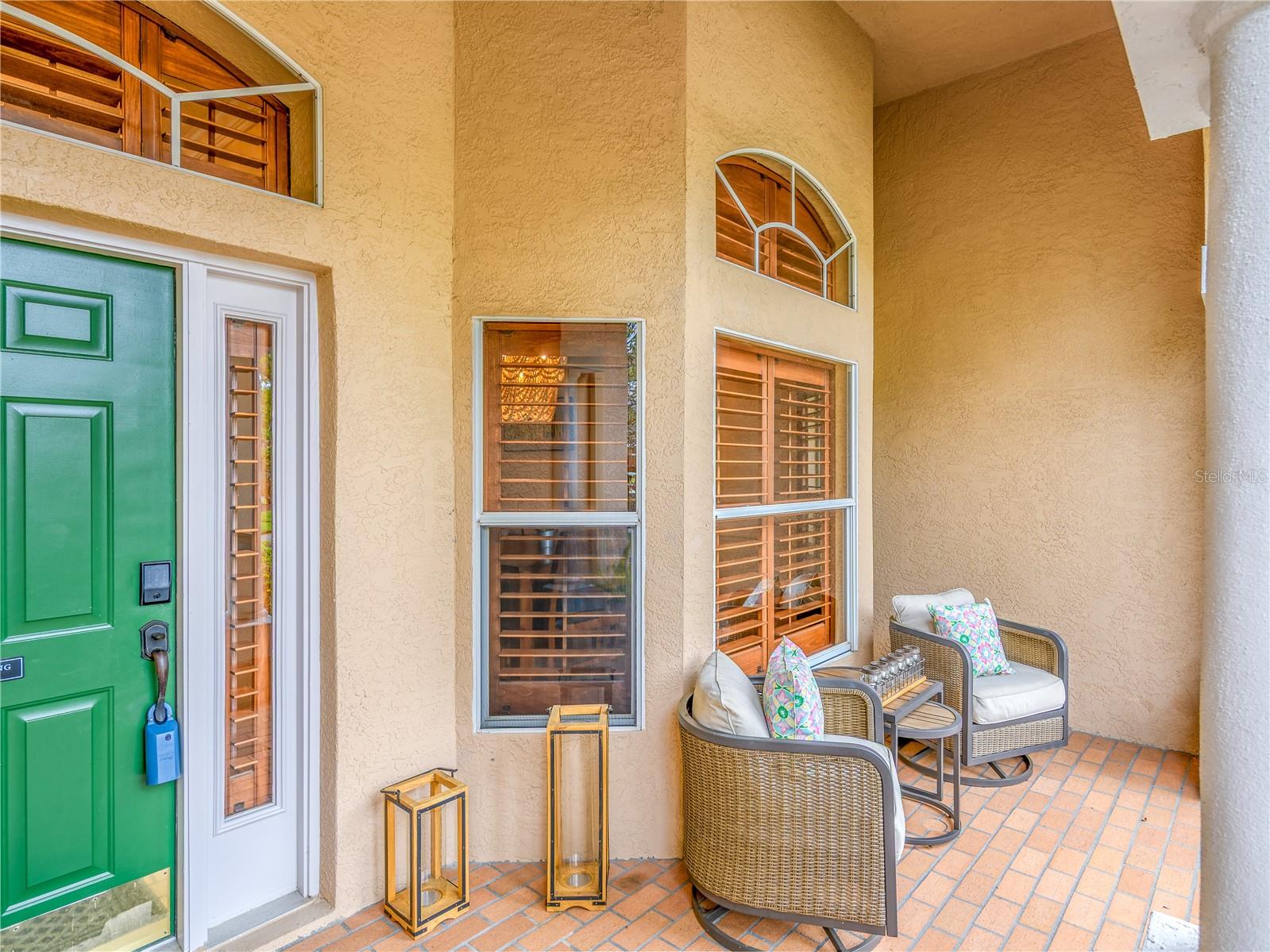 Listing photo id 11 for 7218 Yardley Way