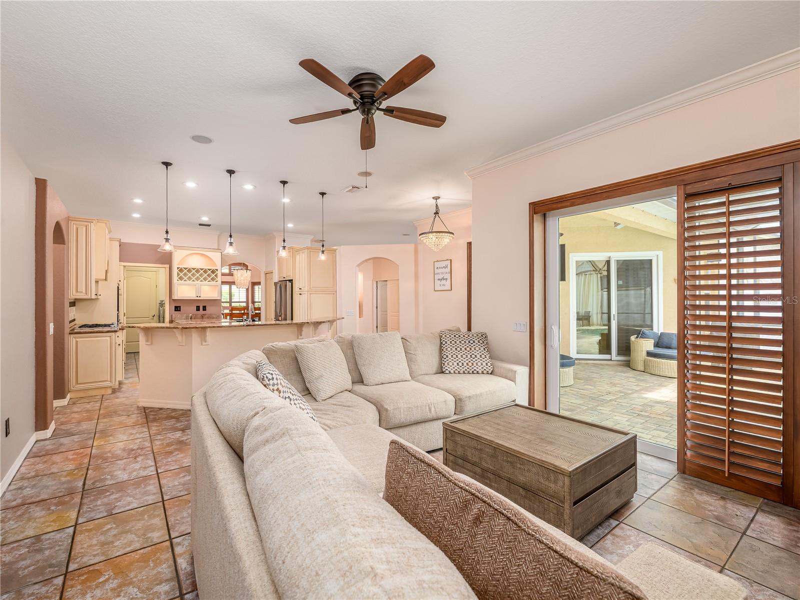 Listing photo id 30 for 7218 Yardley Way