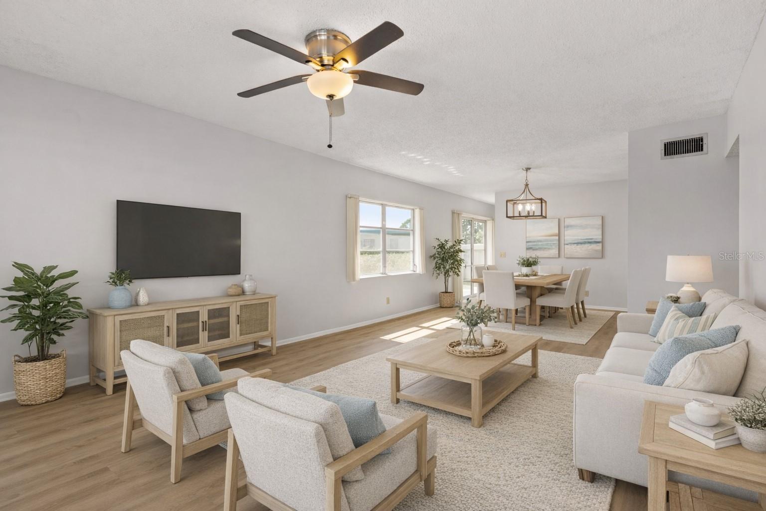 Image 11 of 43 For 2428 Columbia Drive 50