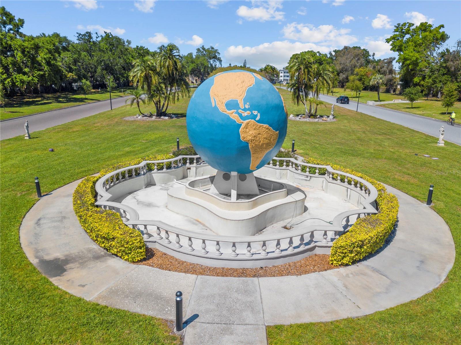 Image 39 of 43 For 2428 Columbia Drive 50