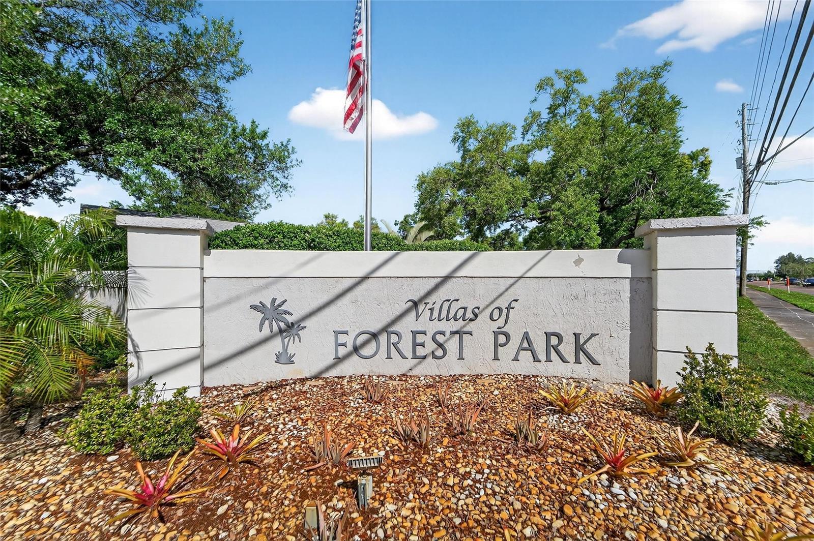 Image 2 of 54 For 2369 Beverly Drive