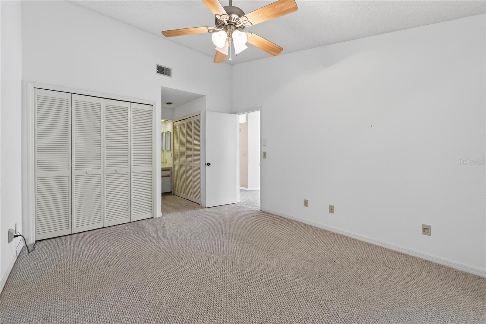 Image 28 of 54 For 2369 Beverly Drive