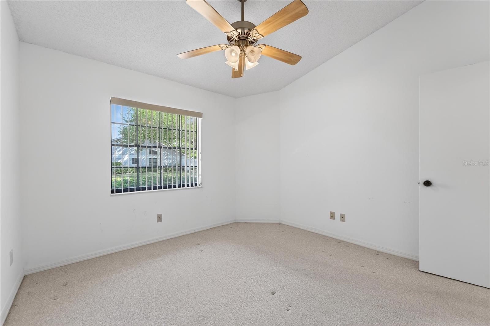 Image 39 of 54 For 2369 Beverly Drive