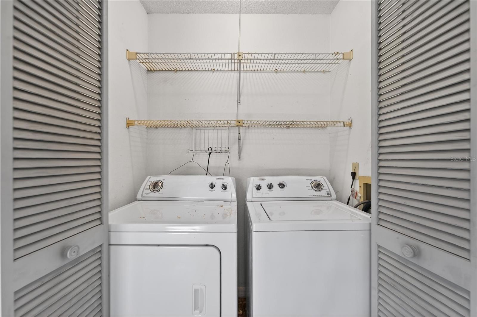 Image 43 of 54 For 2369 Beverly Drive