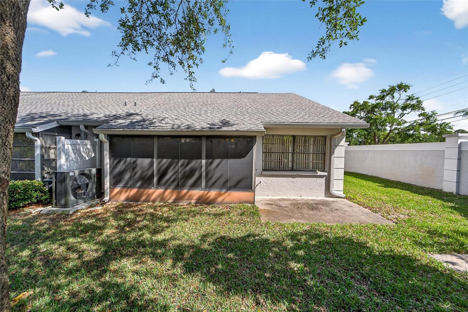 Image 49 of 54 For 2369 Beverly Drive