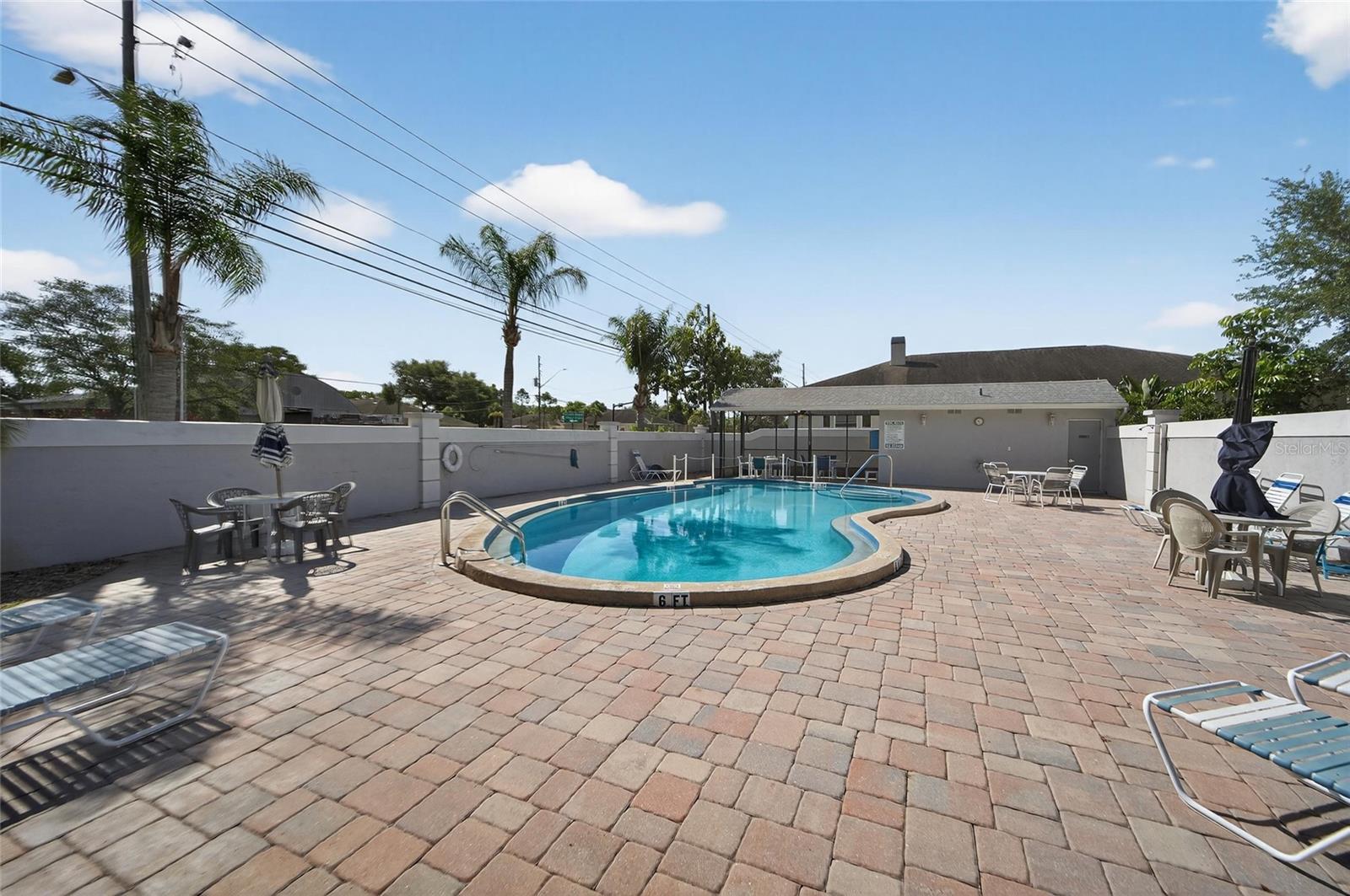 Image 53 of 54 For 2369 Beverly Drive