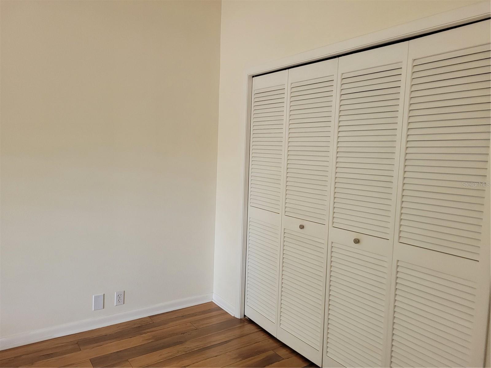 Image 19 of 23 For 3001 Landmark Boulevard E 106