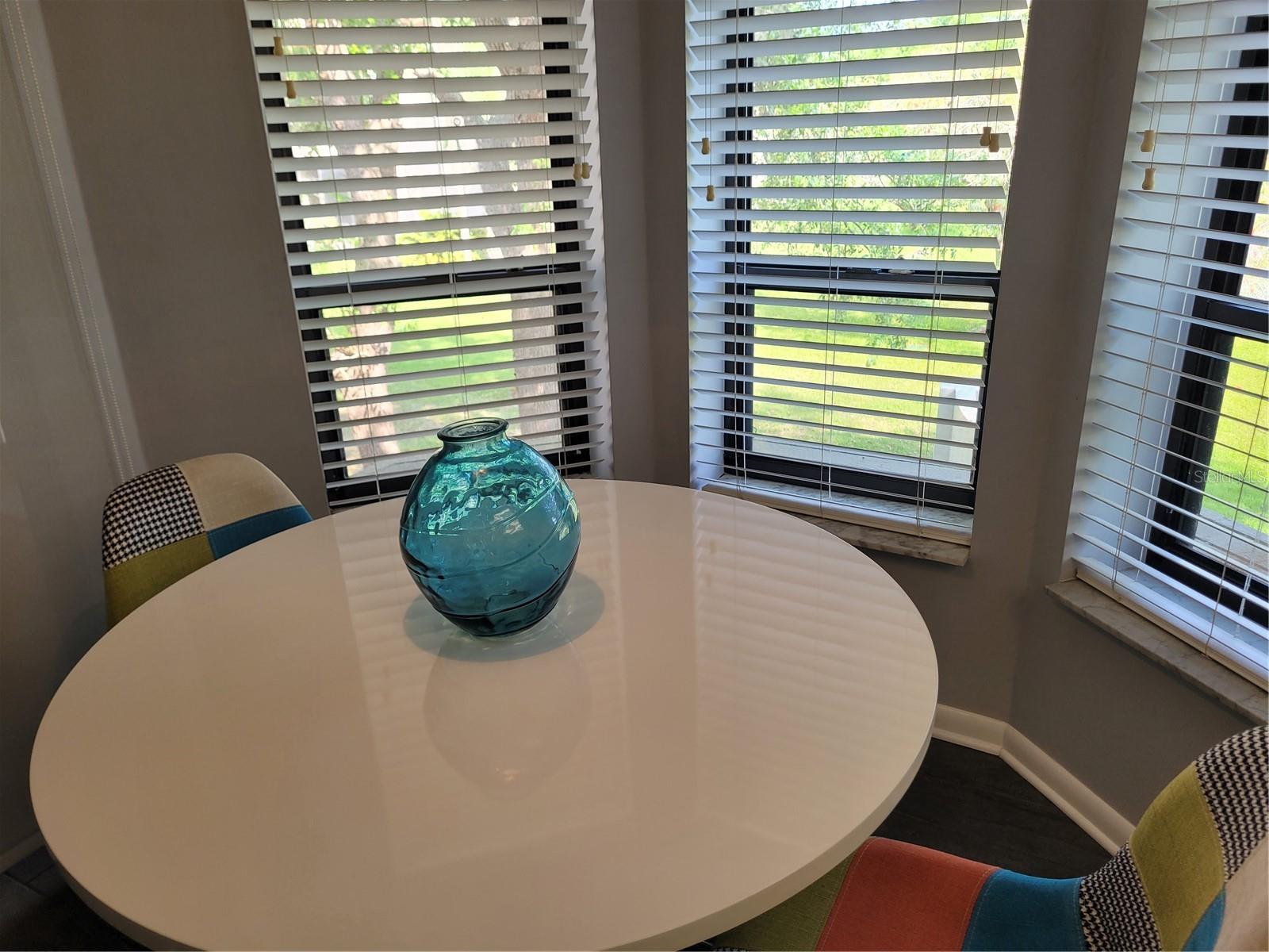 Image 5 of 23 For 3001 Landmark Boulevard E 106