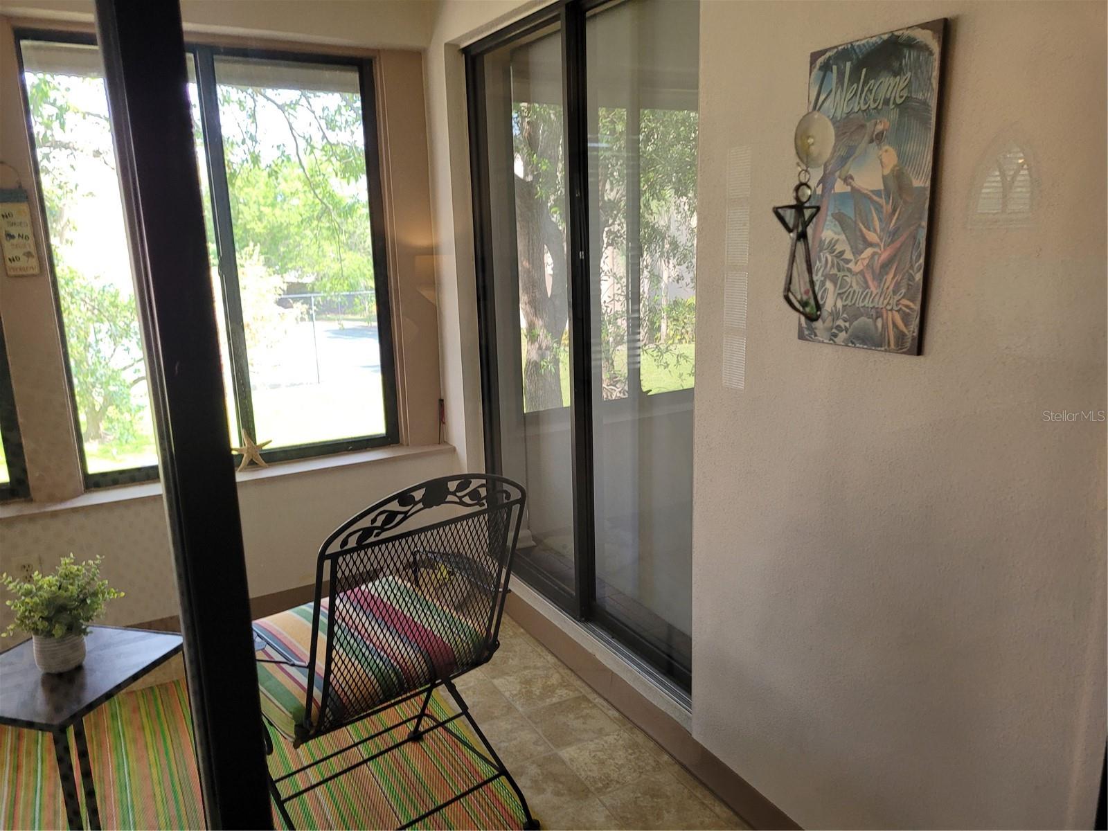 Image 7 of 23 For 3001 Landmark Boulevard E 106