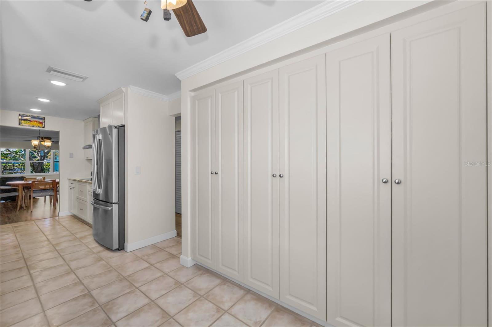 Image 23 of 72 For 1601 43rd Street N 143