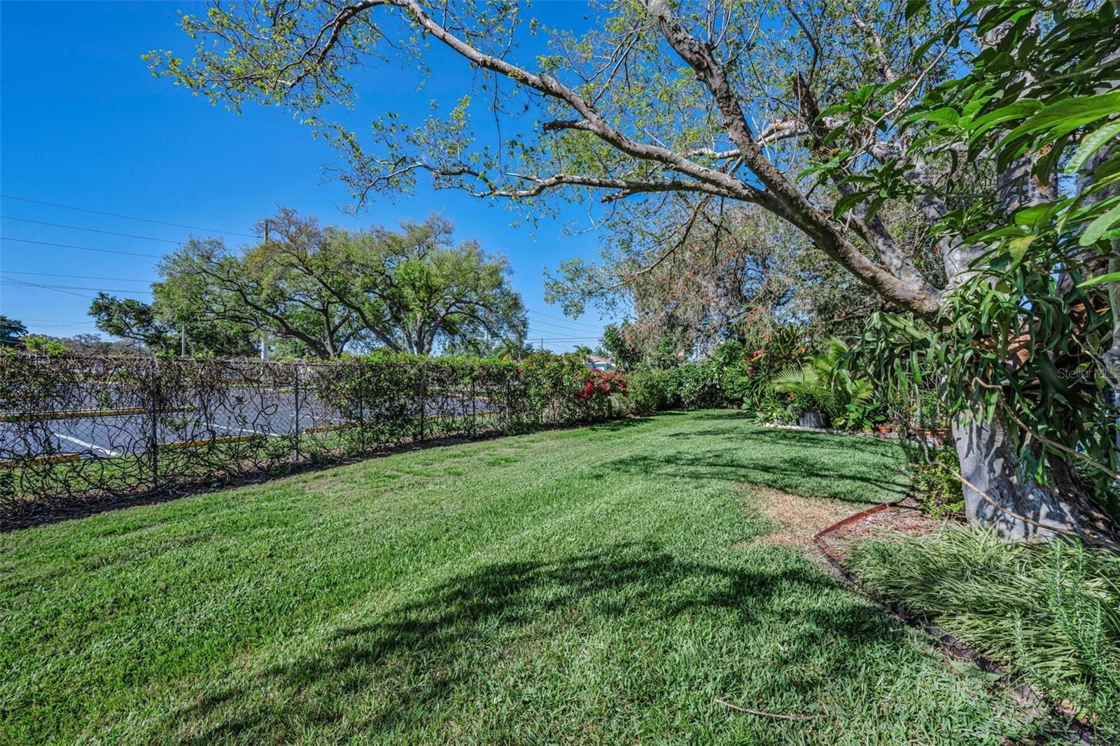 Image 42 of 72 For 1601 43rd Street N 143