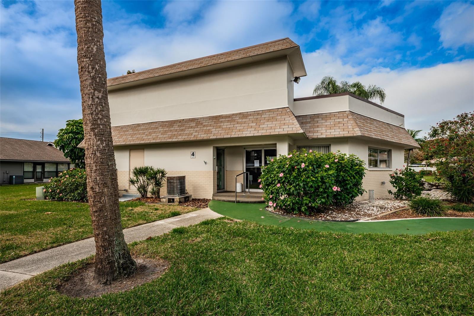 Image 45 of 72 For 1601 43rd Street N 143