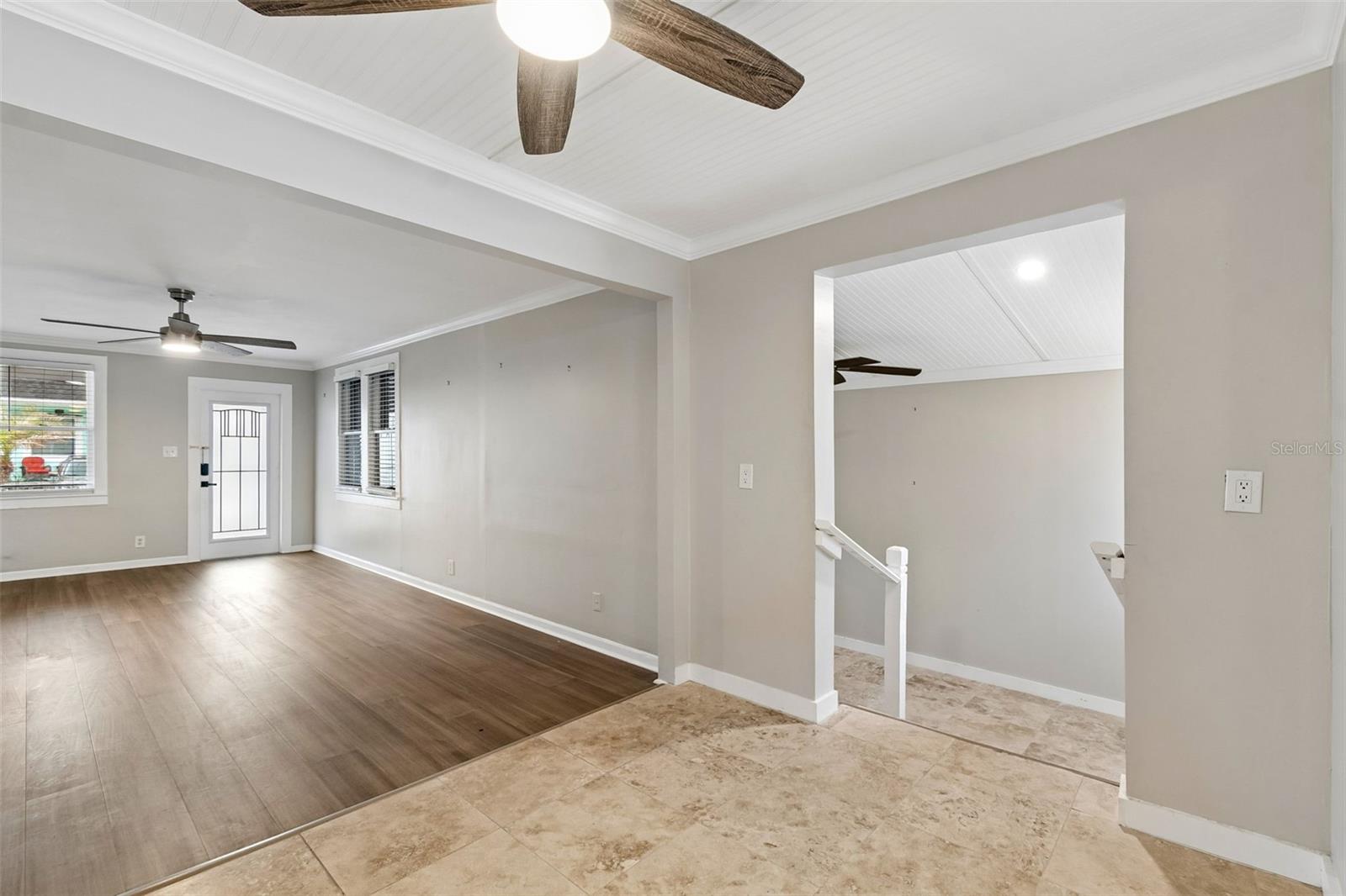 Image 12 of 38 For 507 Paris Street