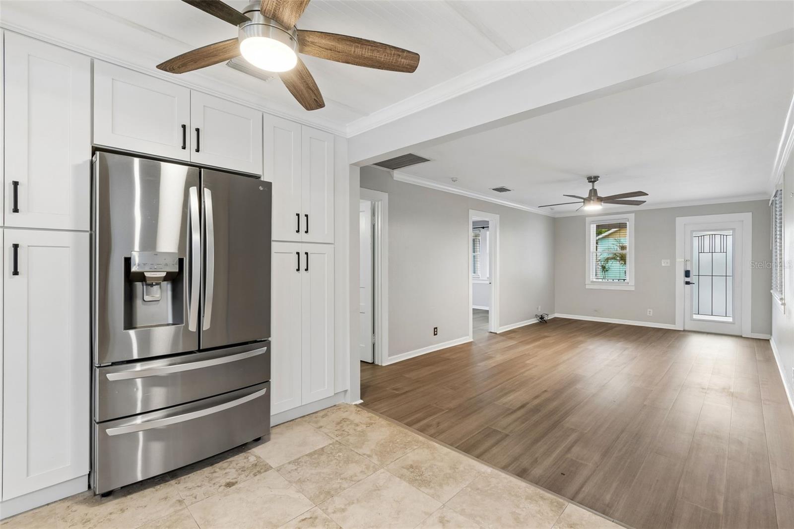 Image 13 of 38 For 507 Paris Street