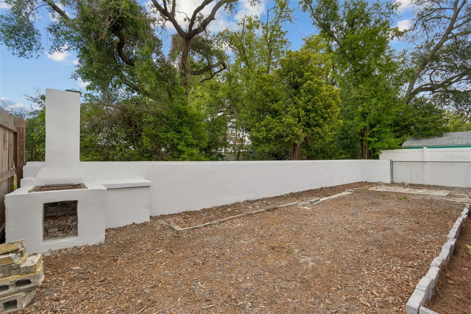 Image 28 of 38 For 507 Paris Street