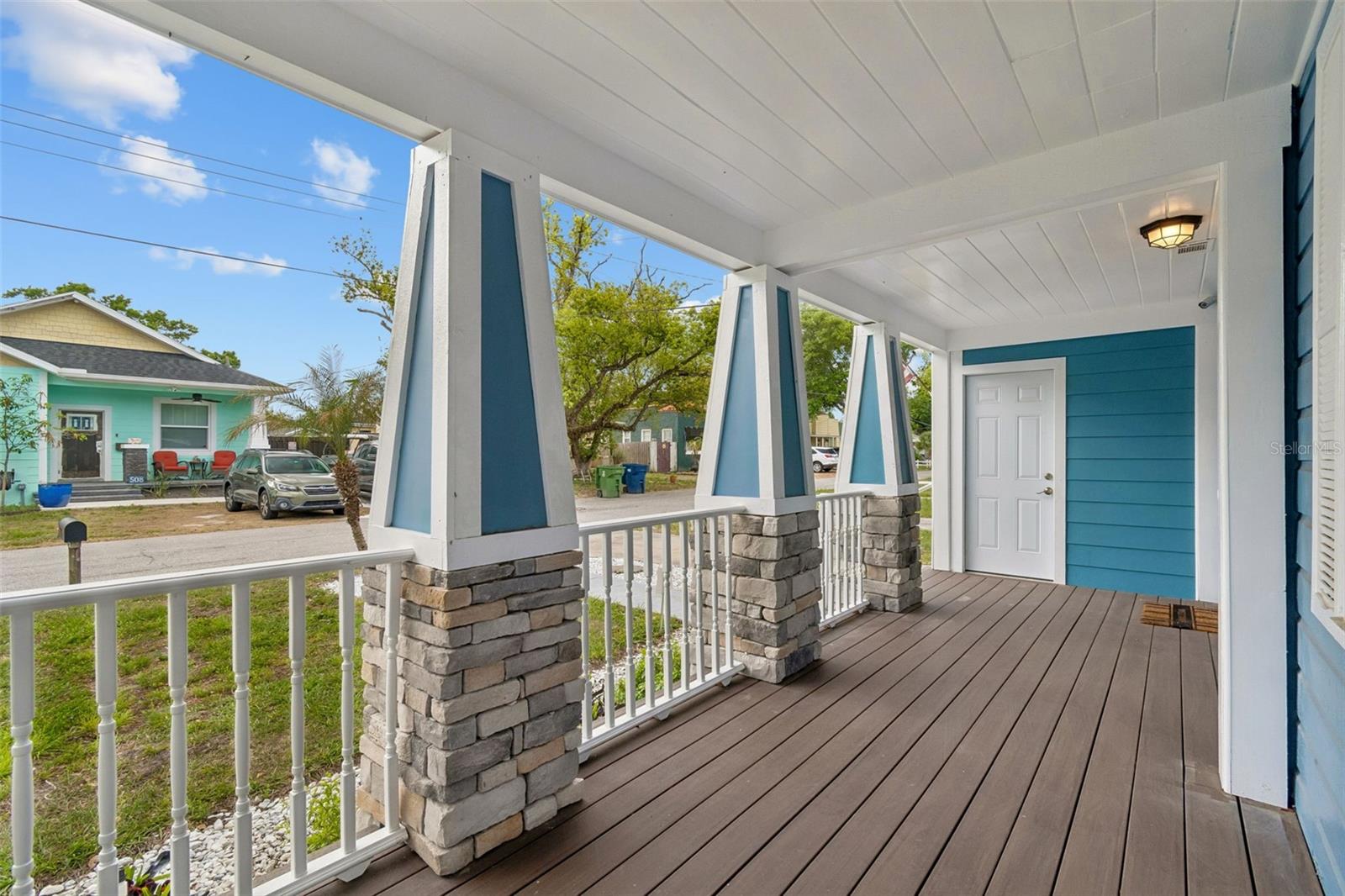 Image 5 of 38 For 507 Paris Street