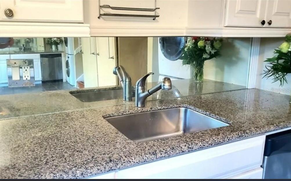 Image 4 of 26 For 4215 La Dega Court