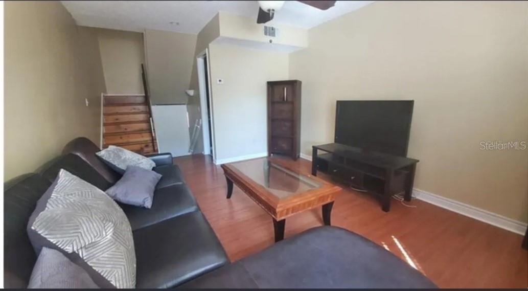 Image 7 of 26 For 4215 La Dega Court