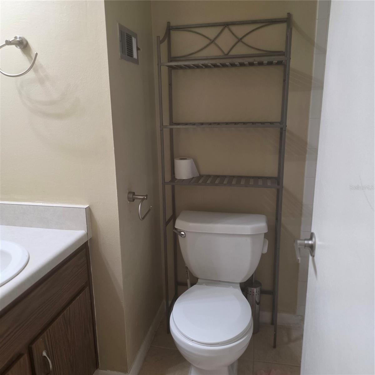 Image 9 of 26 For 4215 La Dega Court